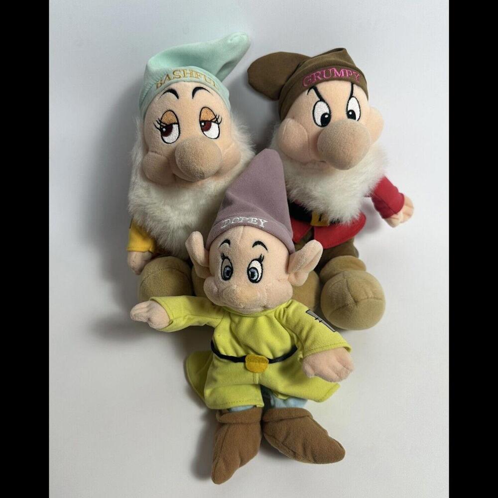 Disney Grumpy Bashful And Dopey Snow White And Seven Dwarf Plush Toy Bundle